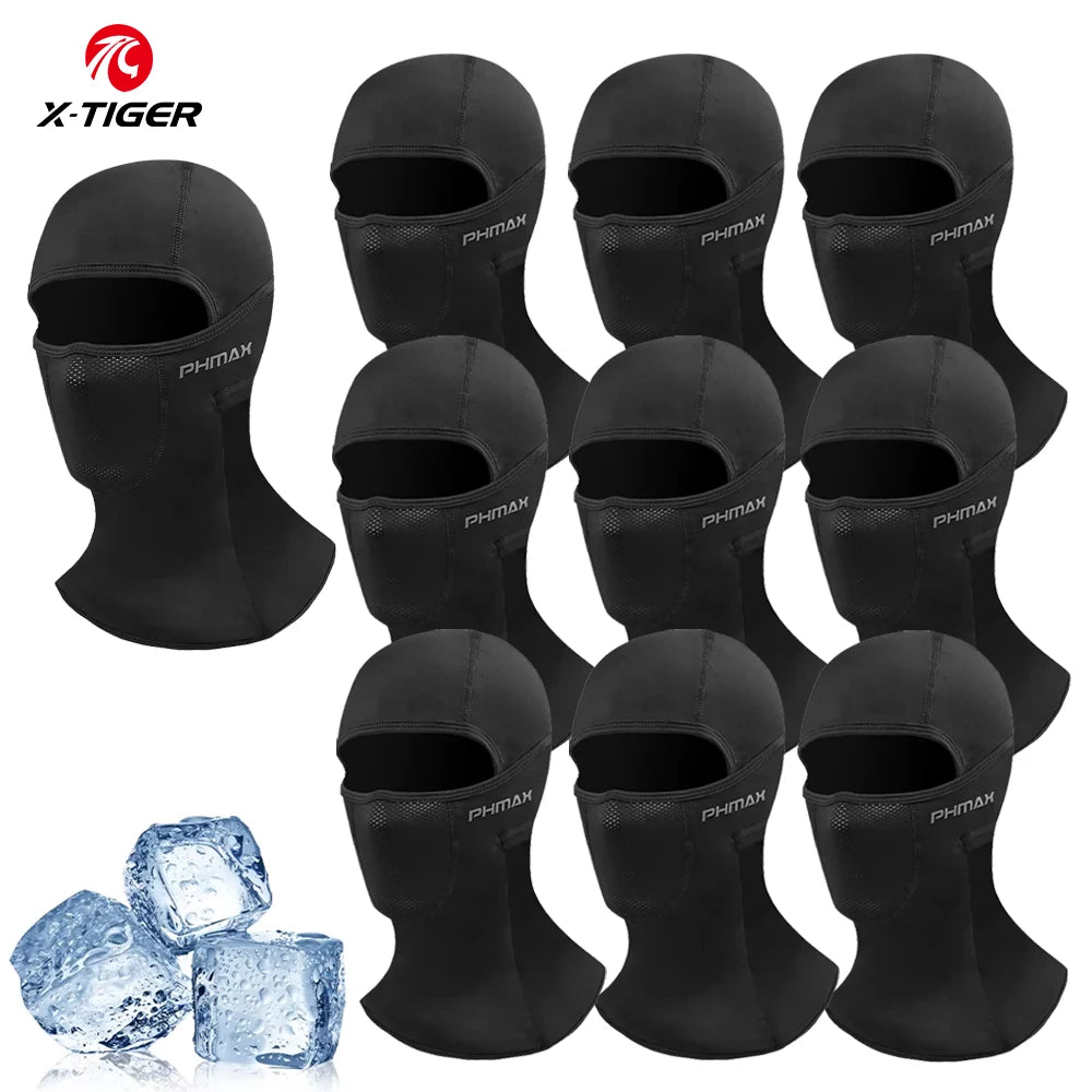 Thermal cycling balaclava worn outdoors - view 12